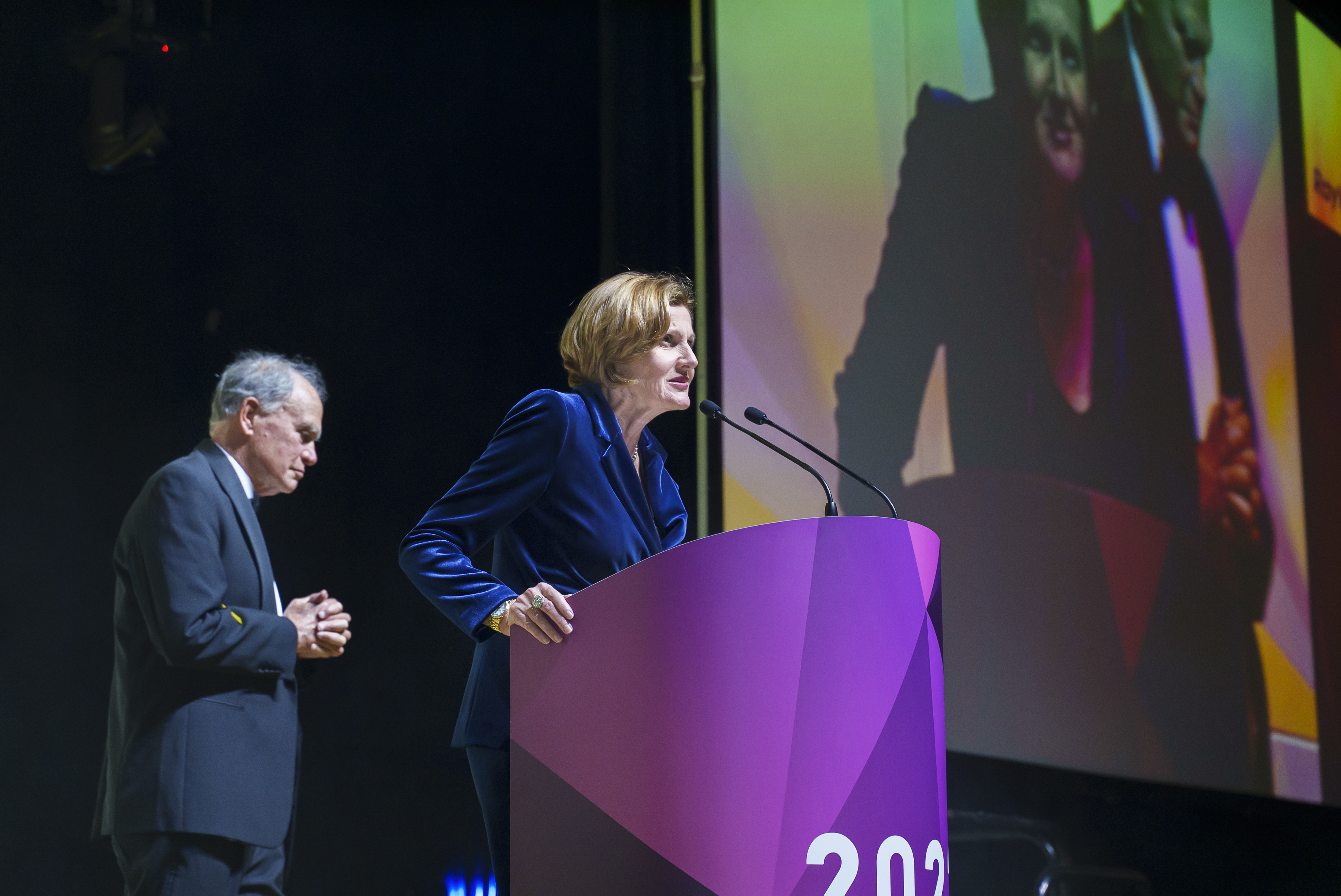 Megan Jaffe accepting Ray White Remuera's award as No. 1 International Office in 2022.